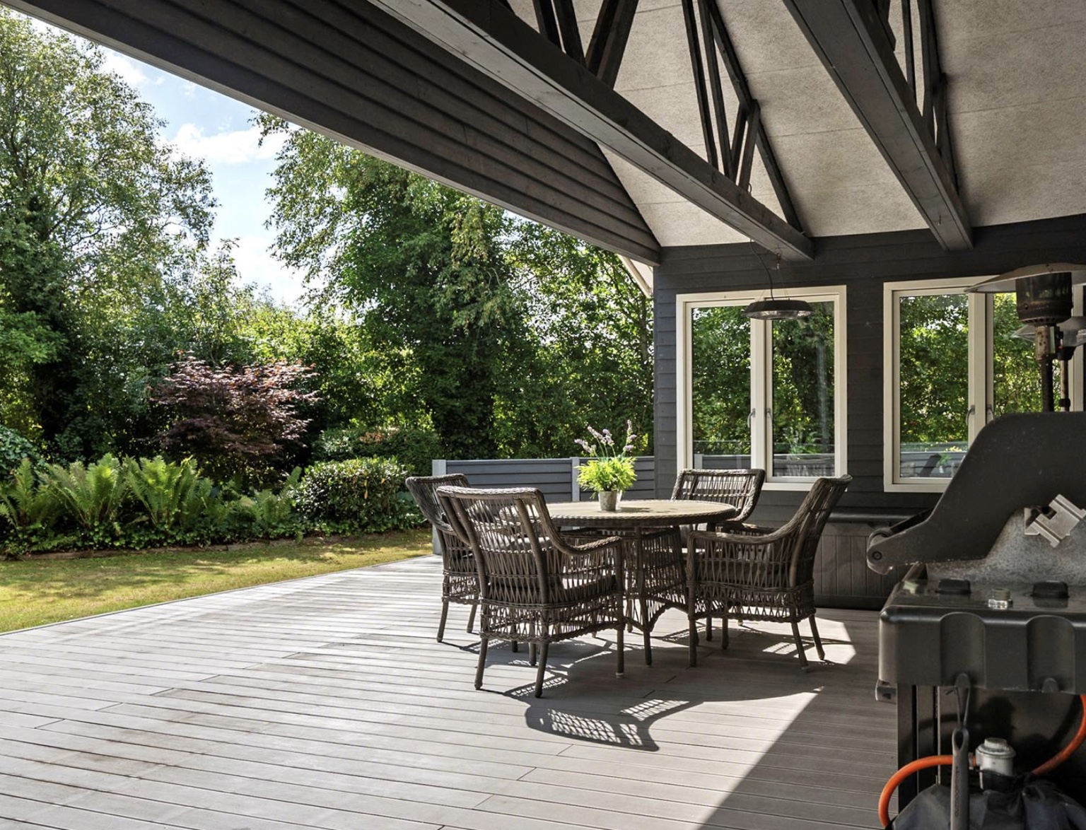 Den overdækkede terrasse